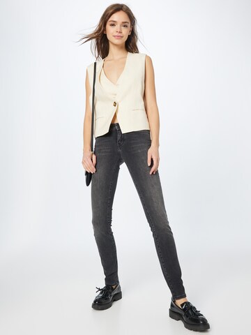 MUSTANG Skinny Jeans 'JASMIN' in Grau