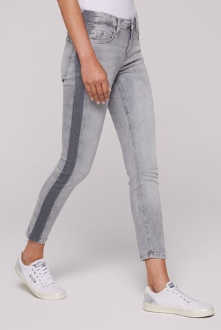 Soccx Slim fit Jeans in Grey: front