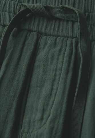 STREET ONE Loosefit Shorts in Grün