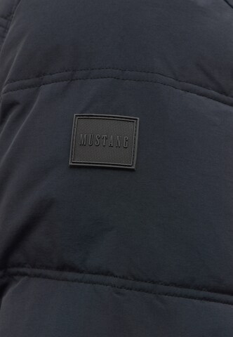 MUSTANG Jacke 'Style Oakfield' in Schwarz