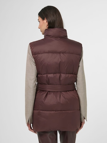 MADELEINE Weste in Braun