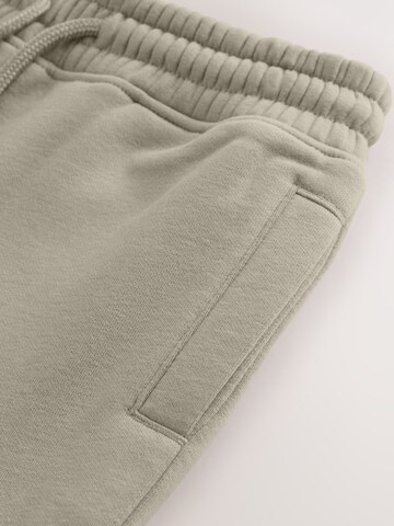 Next Tapered Hose in Grau