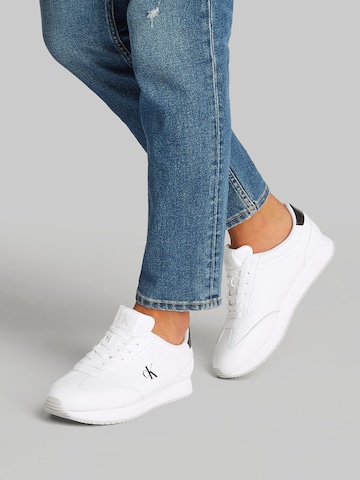 Calvin Klein Jeans Низкие кроссовки в Белый: спереди