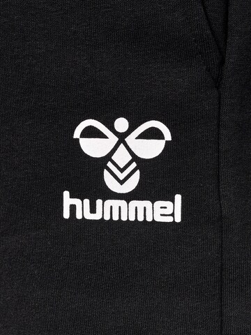 Hummel Regular Sporthose in Schwarz