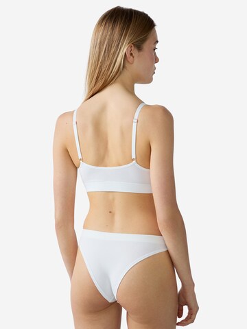ETAM Thong 'Amande' in Beige