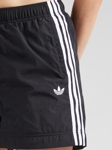 ADIDAS ORIGINALS Свободный крой Штаны в Черный