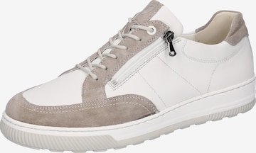 WALDLÄUFER Sneakers in Beige: front