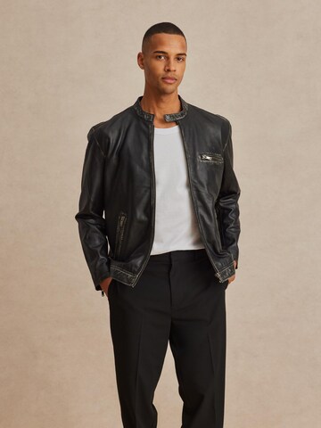 DAN FOX APPAREL Between-Season Jacket 'Kimi' in Black: front