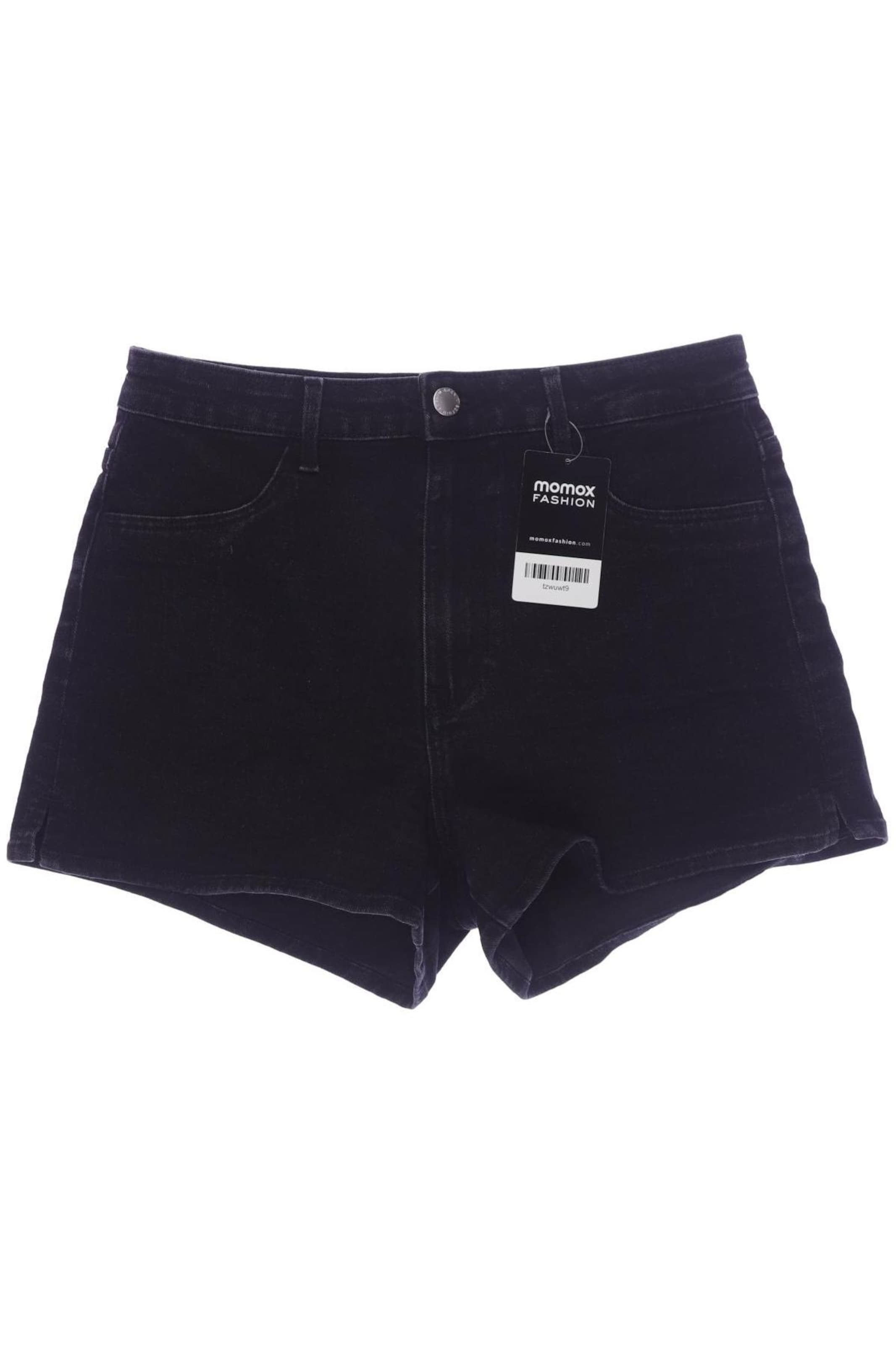 Dr. Denim Shorts in M in Black: front