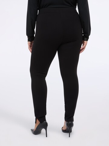 Skinny Pantaloni di Fiorella Rubino in nero