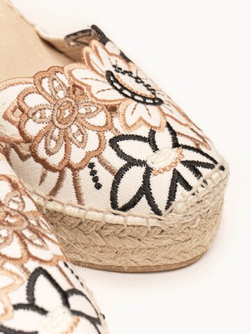 Alhamas Sandale 'Alpargata Cuña 10 cm'‌‌‌‌‌‌‌‌ in Beige