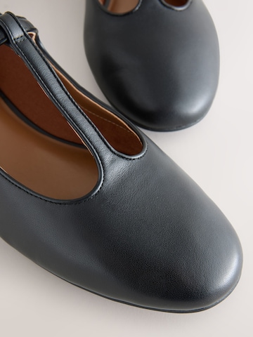 Ballerines à lanières 'Forever Comfort®' Next en noir