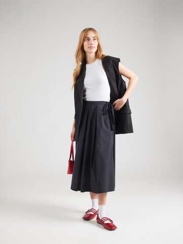 Weekend Max Mara - Saia 'FOLK' em preto