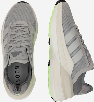 Scarpa da corsa 'Avryn_X' di ADIDAS PERFORMANCE in grigio