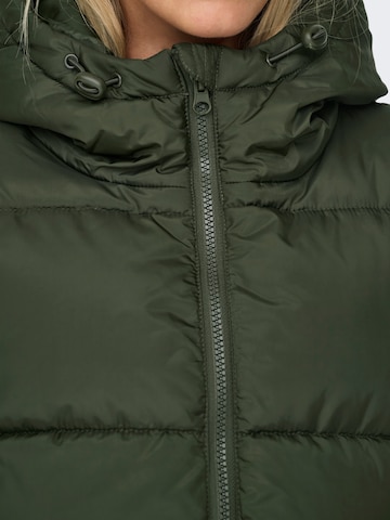 Cappotto invernale di ONLY in verde