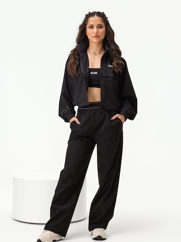 neverover Wide leg Sportbroek 'NOVO' in Zwart