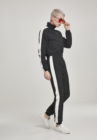 Urban Classics Демисезонная куртка в Черный