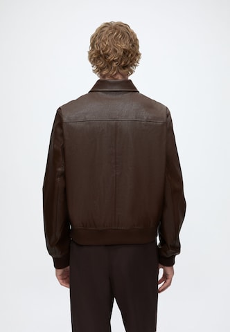 Calvin Klein Jeans Jacke in Braun