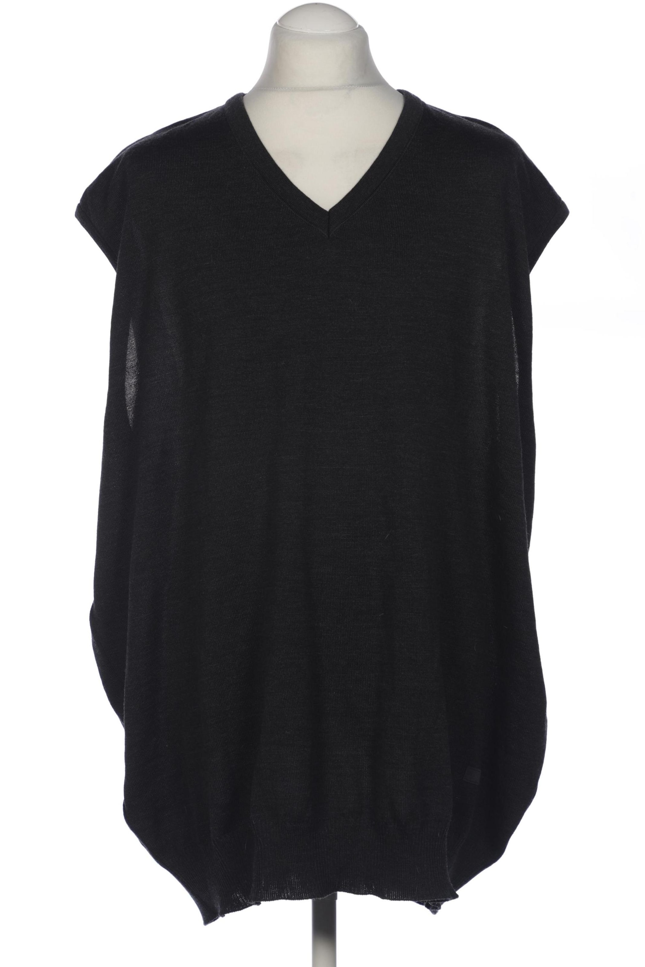 MAERZ Muenchen Sweater & Cardigan in 5XL in Grey: front