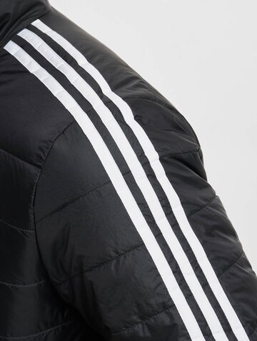 ADIDAS ORIGINALS Jacke in Schwarz