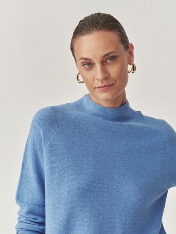 Pull-over 'Jolie' TATUUM en bleu