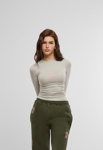T-shirt Felicious en gris