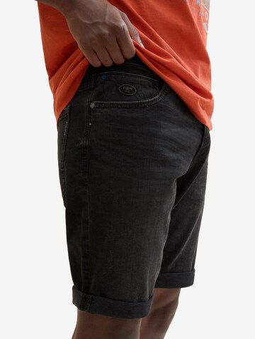 TOM TAILOR Slimfit Shorts 'Josh' in Schwarz