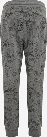 Effilé Pantalon minimum en gris