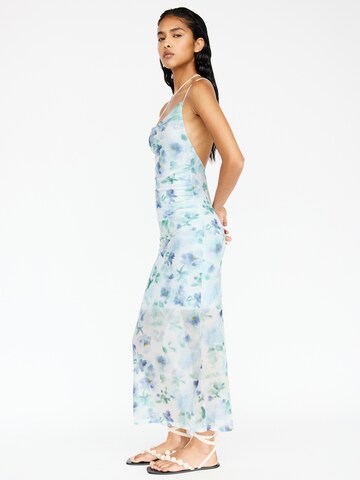 Pull&Bear Kleid in Blau