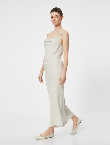Koton Kleid in Beige
