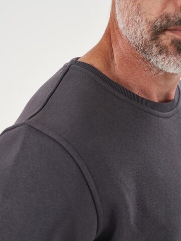LOUIS LECLER Sweatshirt 'Carter' in Grijs