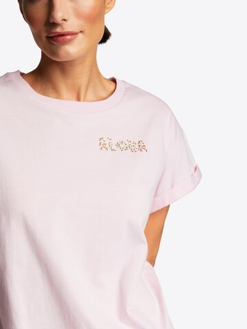 Rich & Royal T-Shirt in Pink