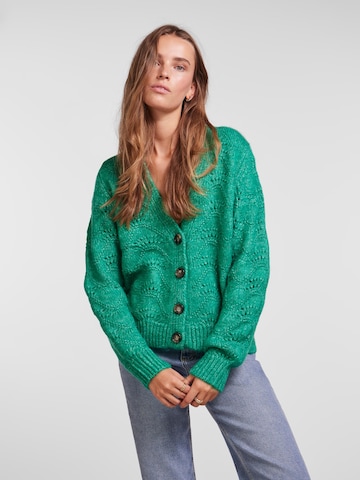 PIECES Knit Cardigan 'Bibbi' in Green: front
