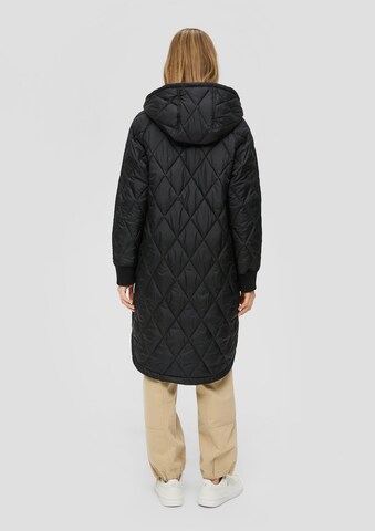 QS Between-seasons coat in Black