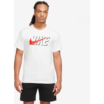 Nike Sportswear - Camisa 'SWOOSH' em branco: frente