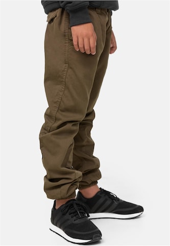 Urban Classics Tapered Hose in Grün