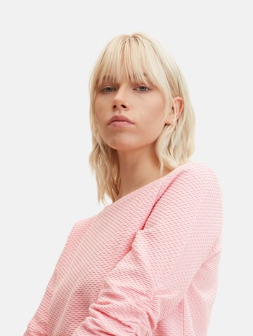 TOM TAILOR Sweatshirt i rosa