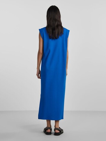 Robe 'Chilli' PIECES en bleu