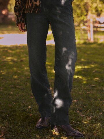 Regular Jeans de la Next pe negru