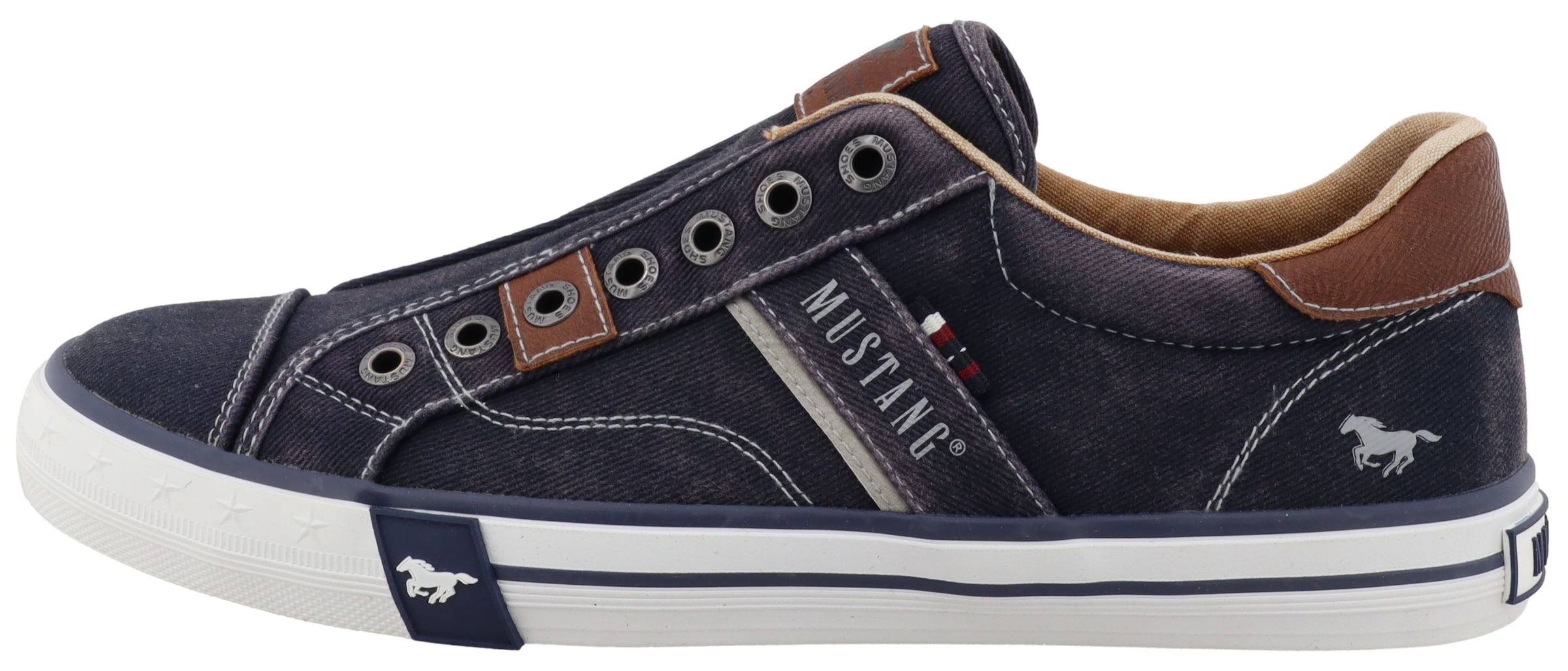 MUSTANG Sneakers in Blue