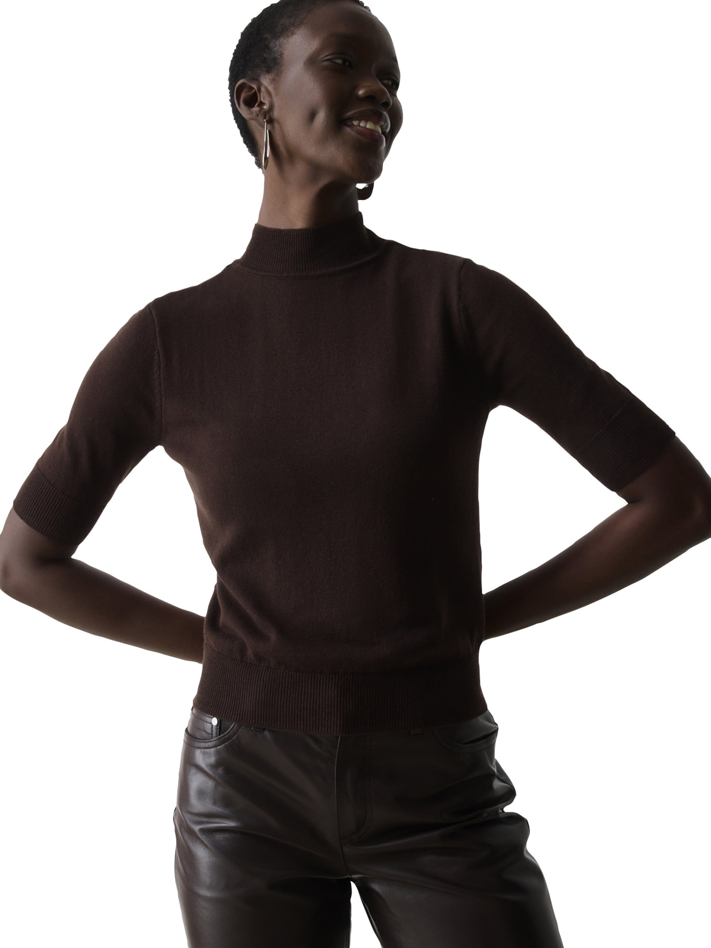 Pullover di bonprix in marrone: frontale