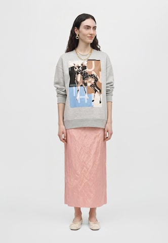 Munthe - Sweatshirt 'CHANDLER' em cinzento: frente