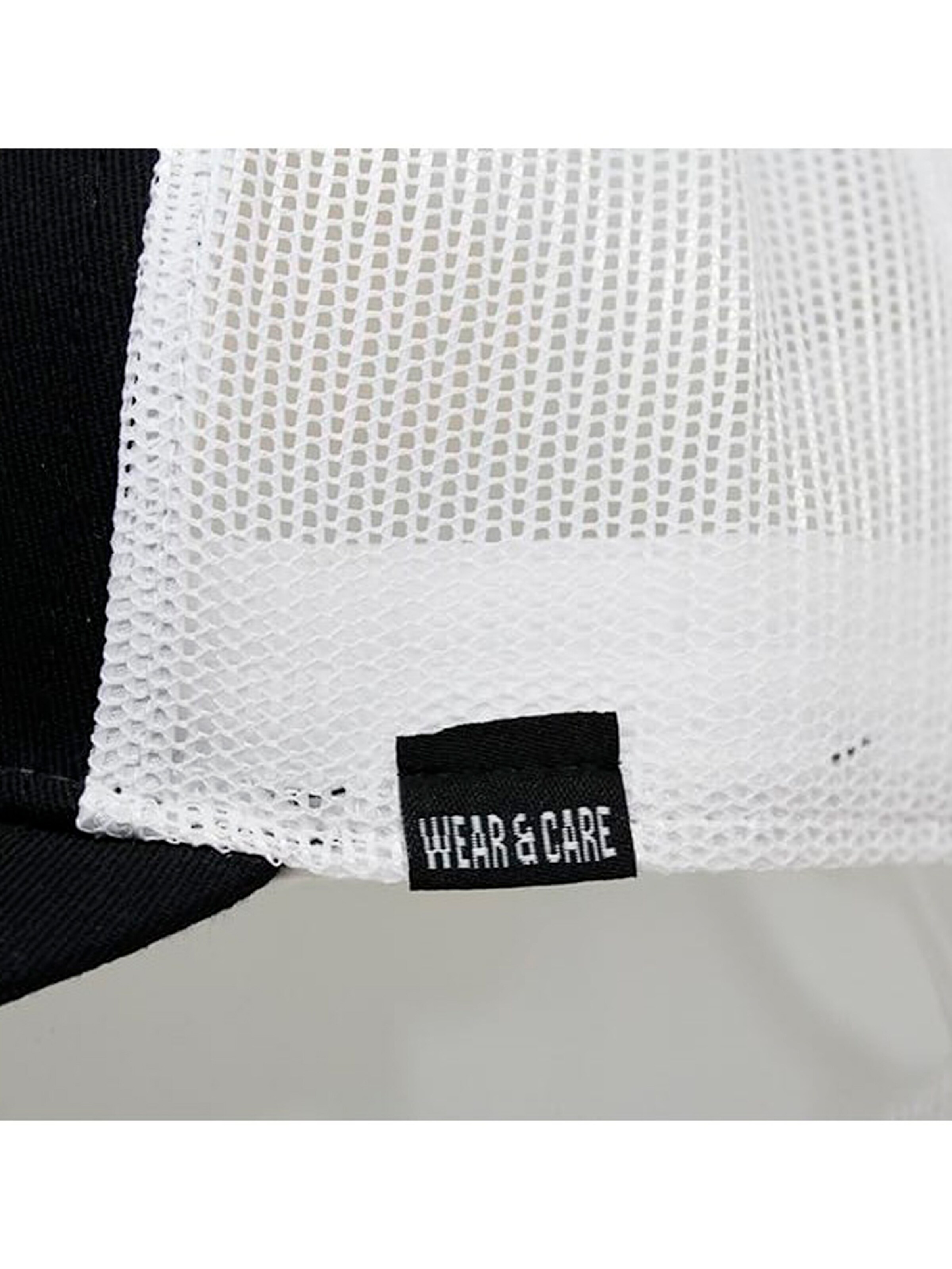 Surf Monkey Athletic Cap in Black