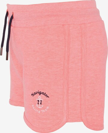 Navigator Regular Shorts in Pink