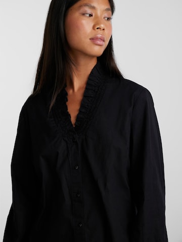 Camicia da donna 'SUNNY' di PIECES in nero