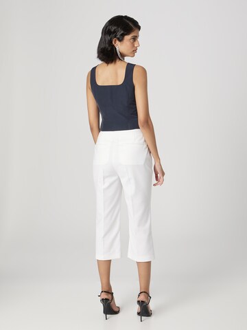 Bella x ABOUT YOU Regular Pleated Pants 'Carmen' in White