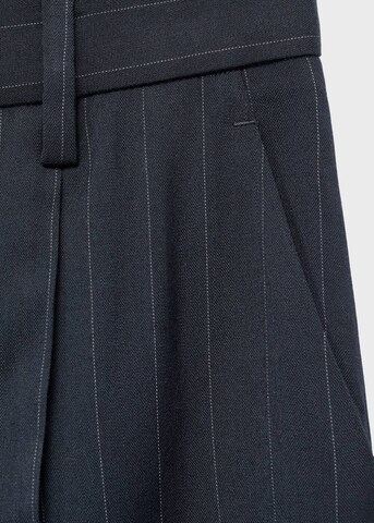 MANGO Regular Pleated Pants in Blue