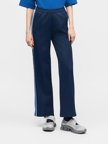 ADIDAS ORIGINALS - Loosefit Pantalón 'CLASSIC' en azul: frente