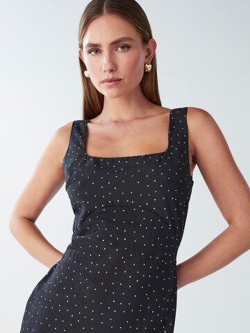 Abito 'Hallee' di Willa in nero