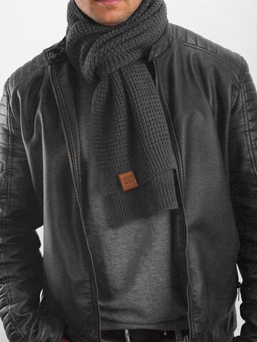 Manufaktur13 Scarf 'Rough' in Grey